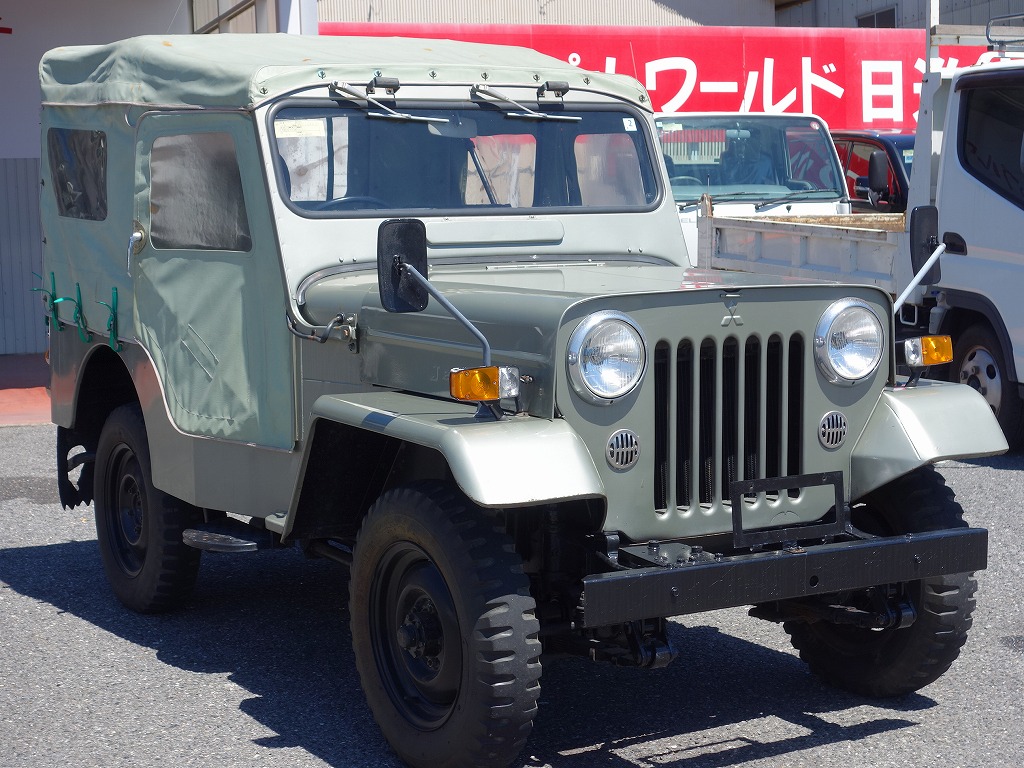 MITSUBISHI Jeep