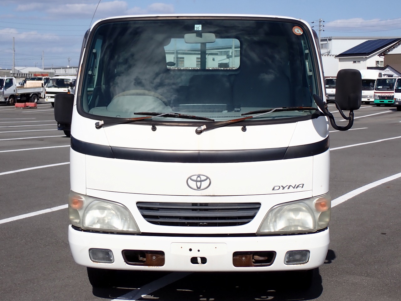 TOYOTA Dyna Truck