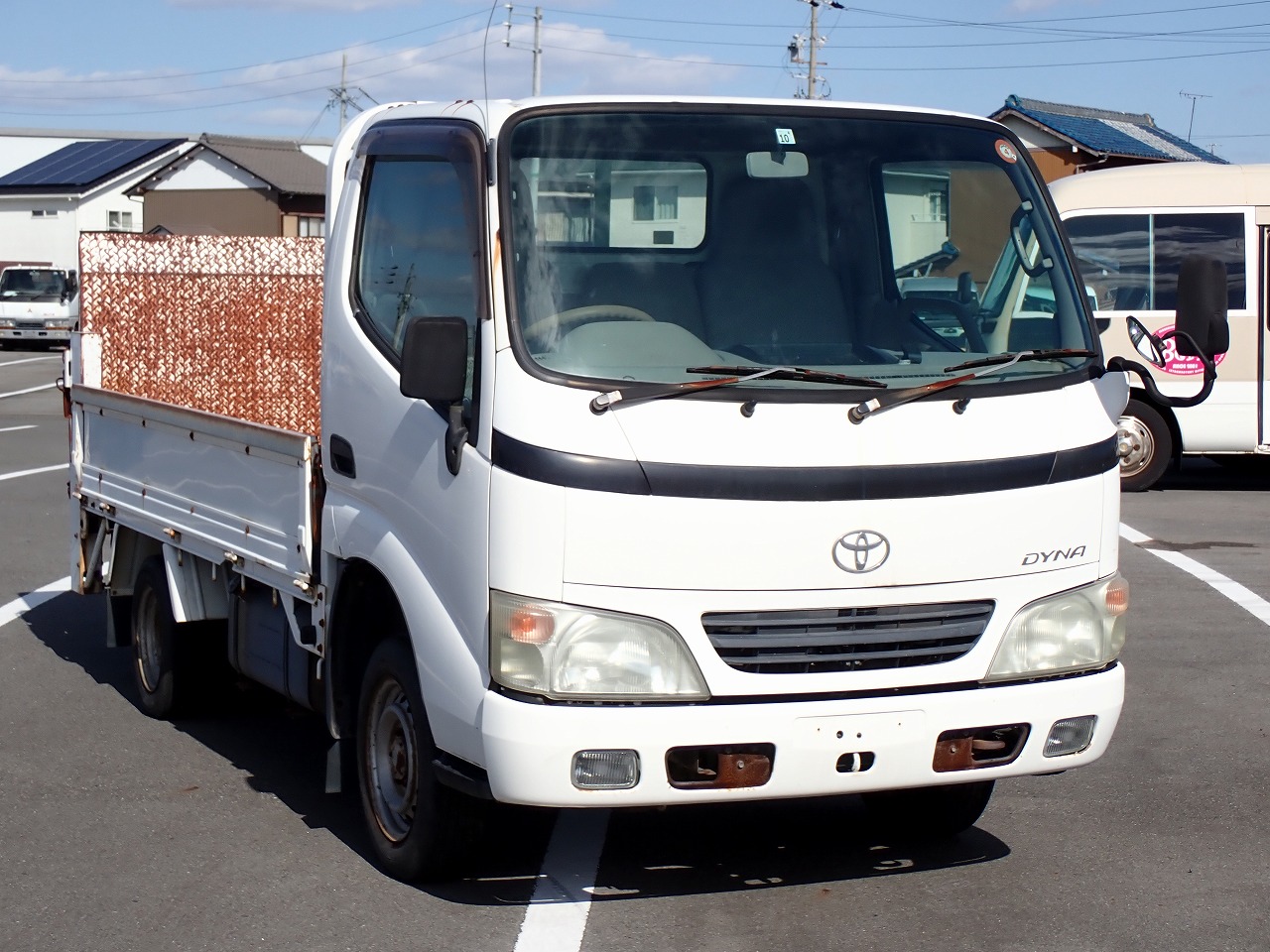 TOYOTA Dyna Truck