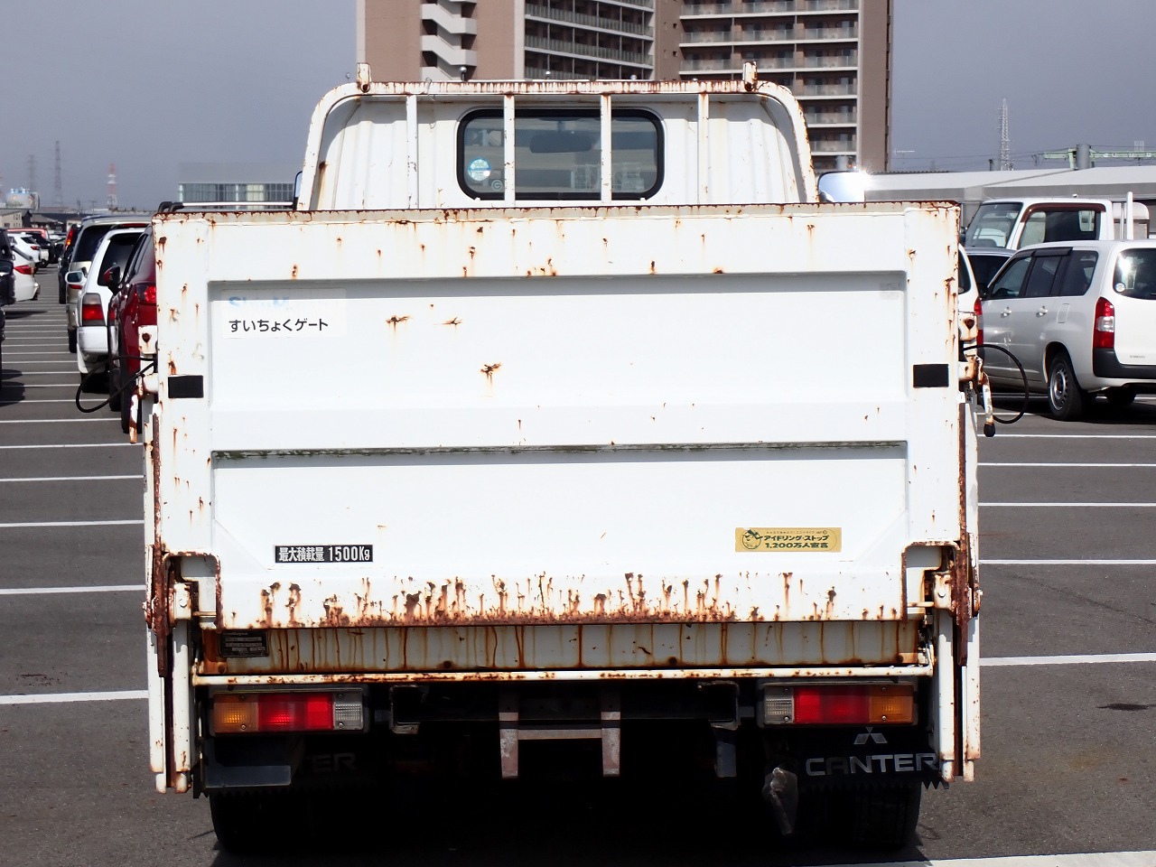 MITSUBISHI Canter