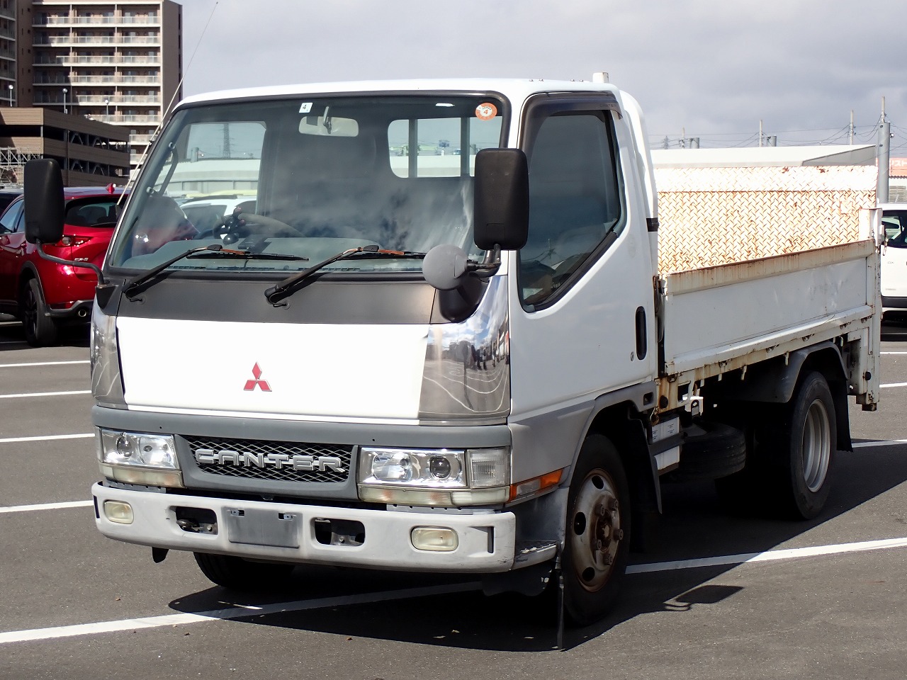 MITSUBISHI Canter