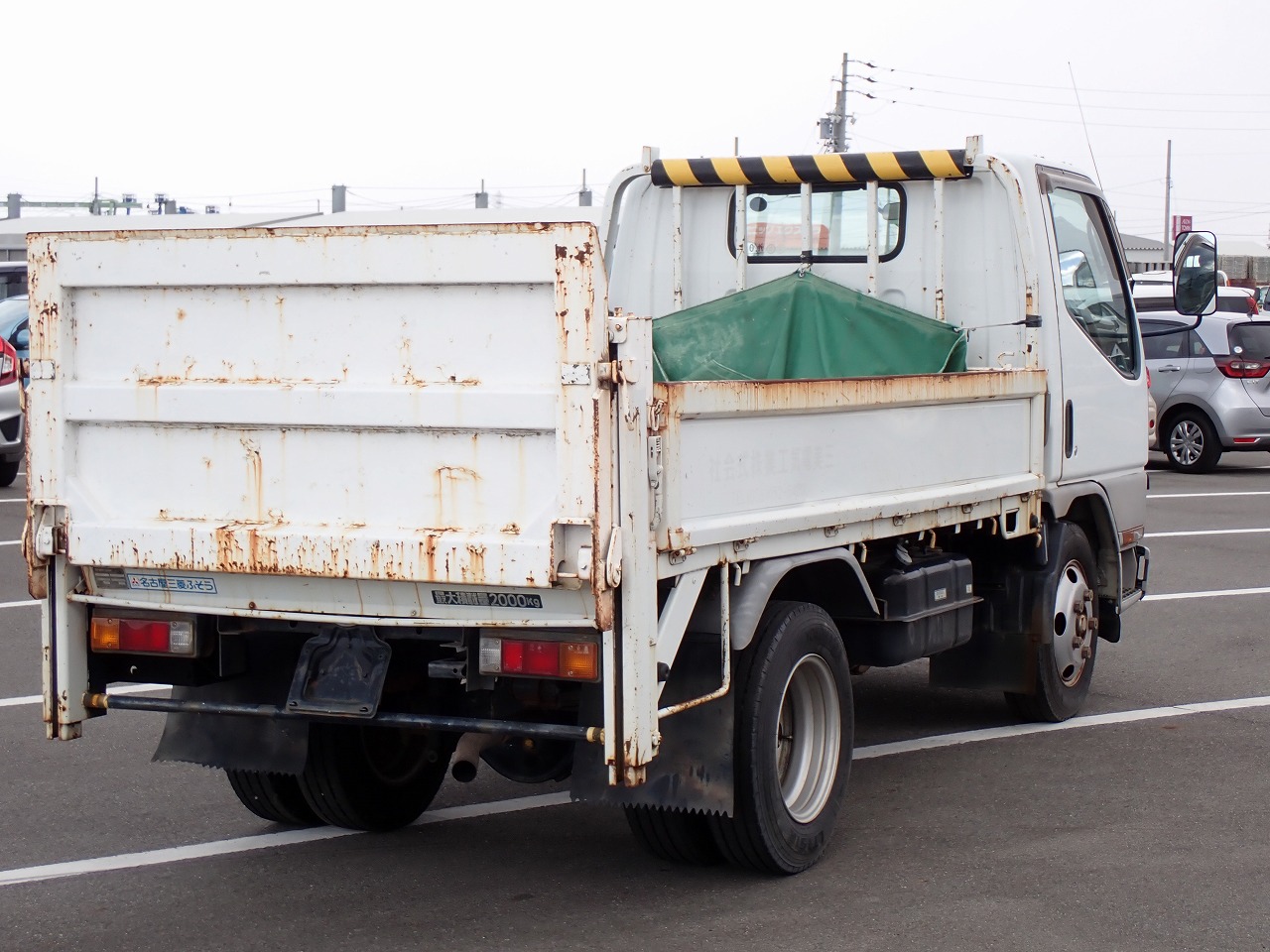 MITSUBISHI Canter