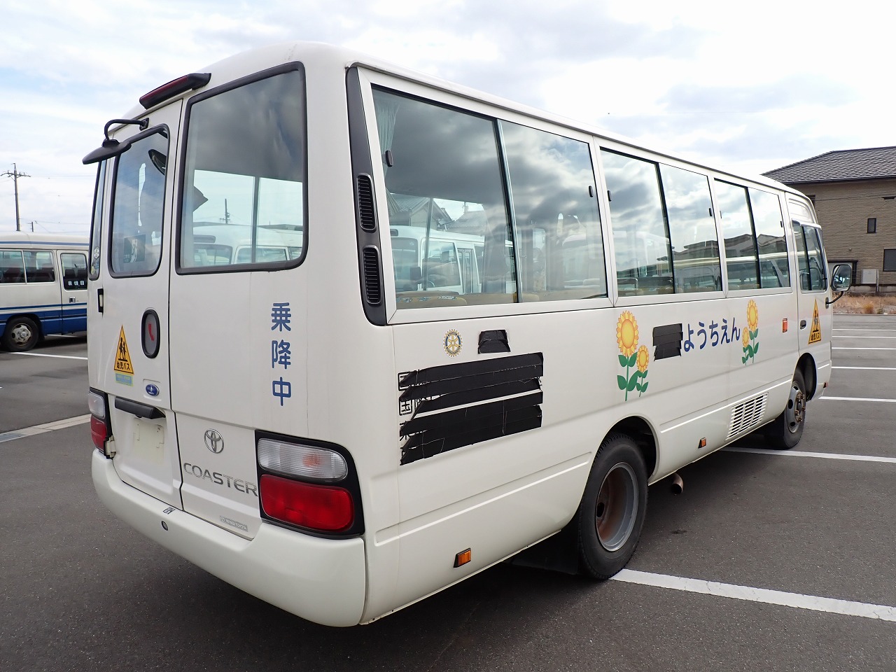 TOYOTA Coaster