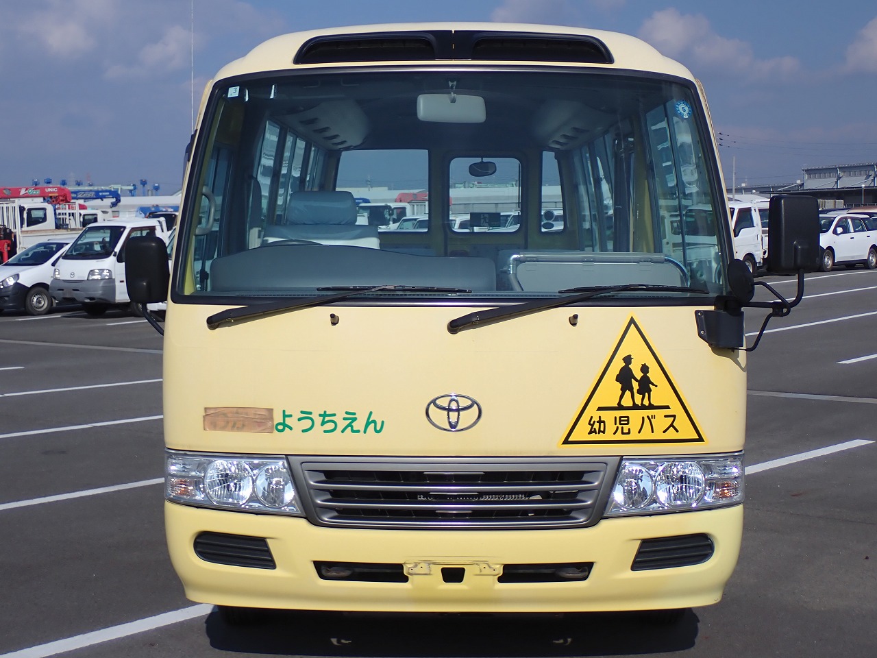 TOYOTA Coaster