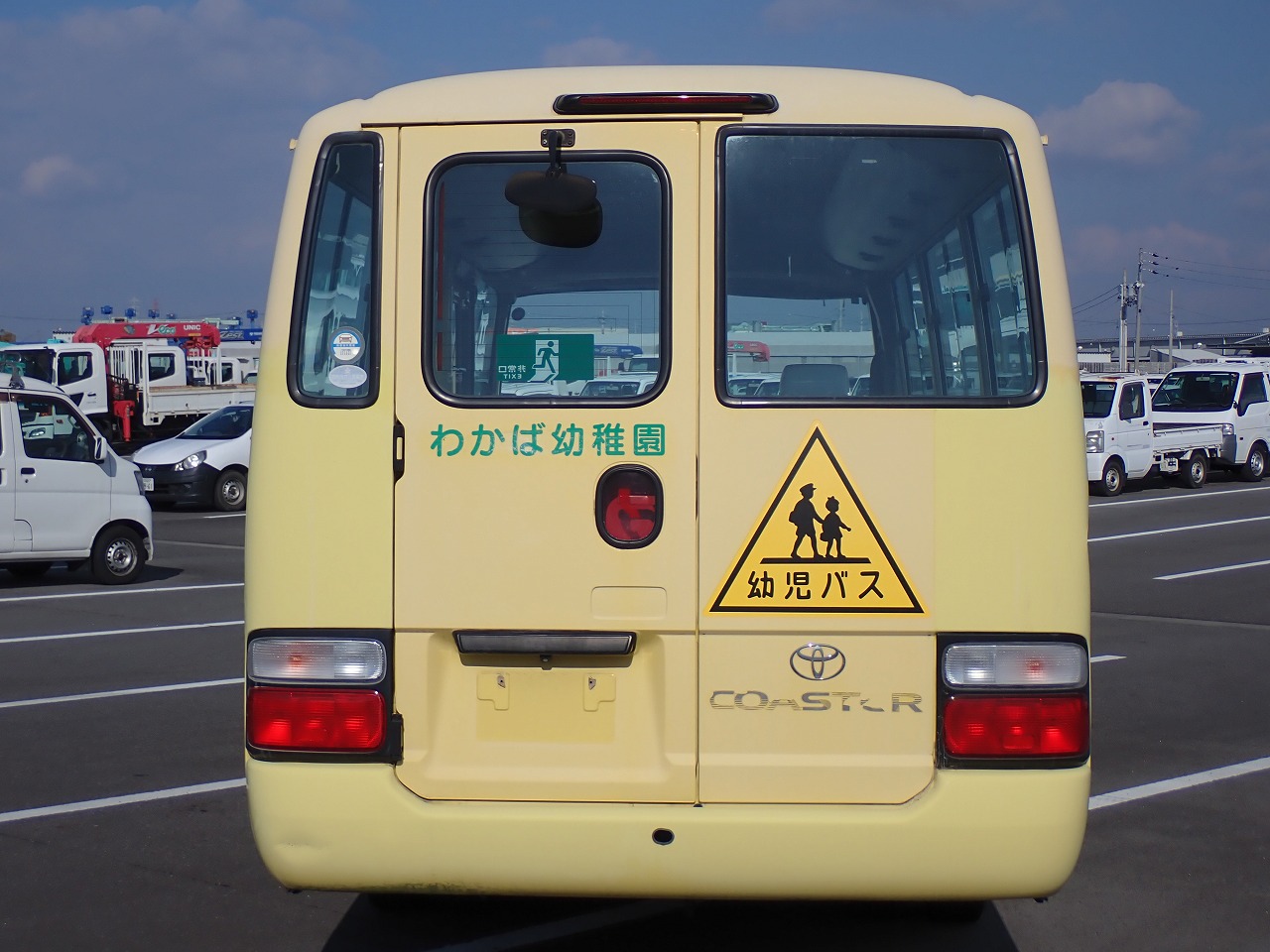 TOYOTA Coaster