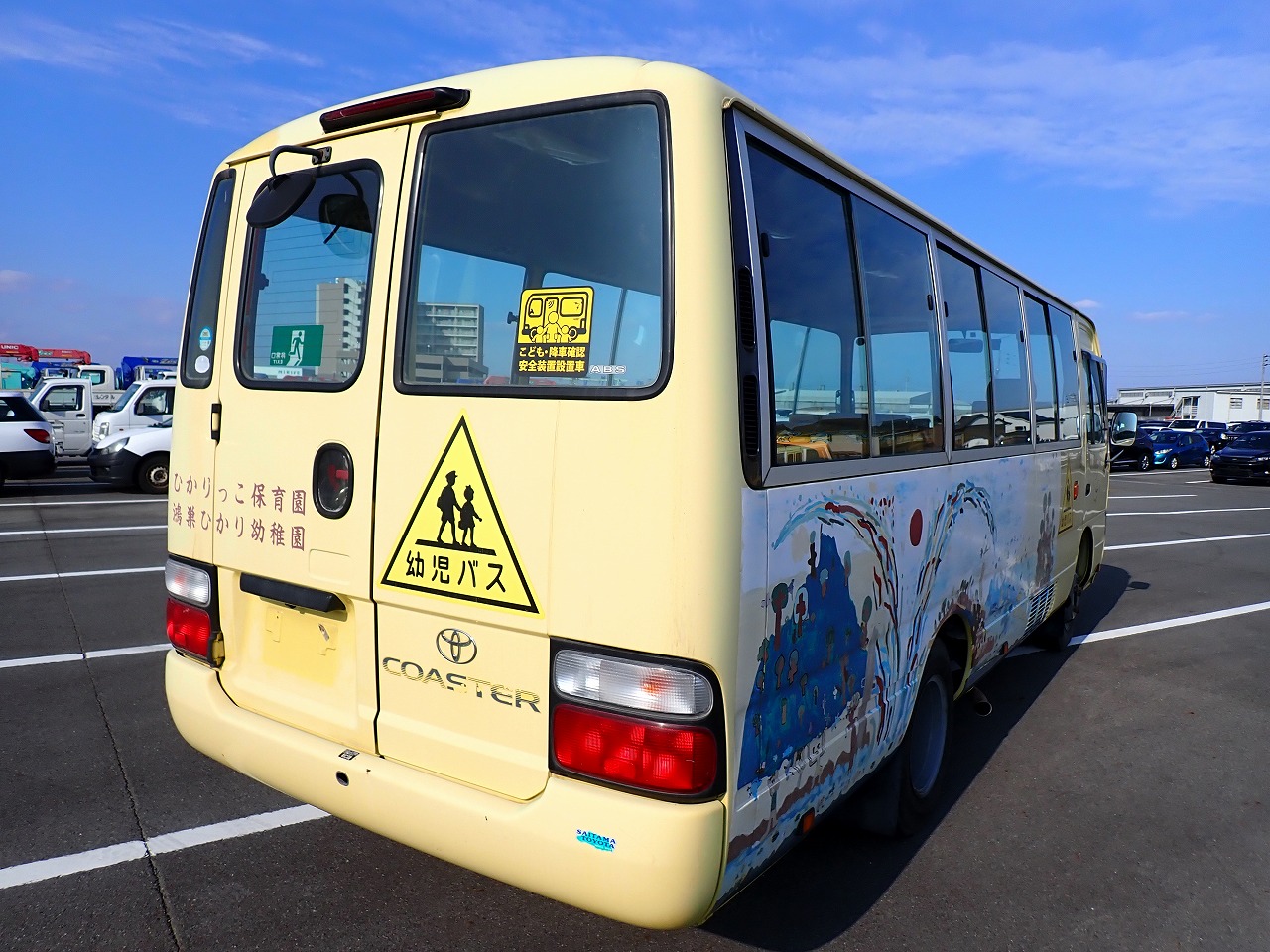 TOYOTA Coaster