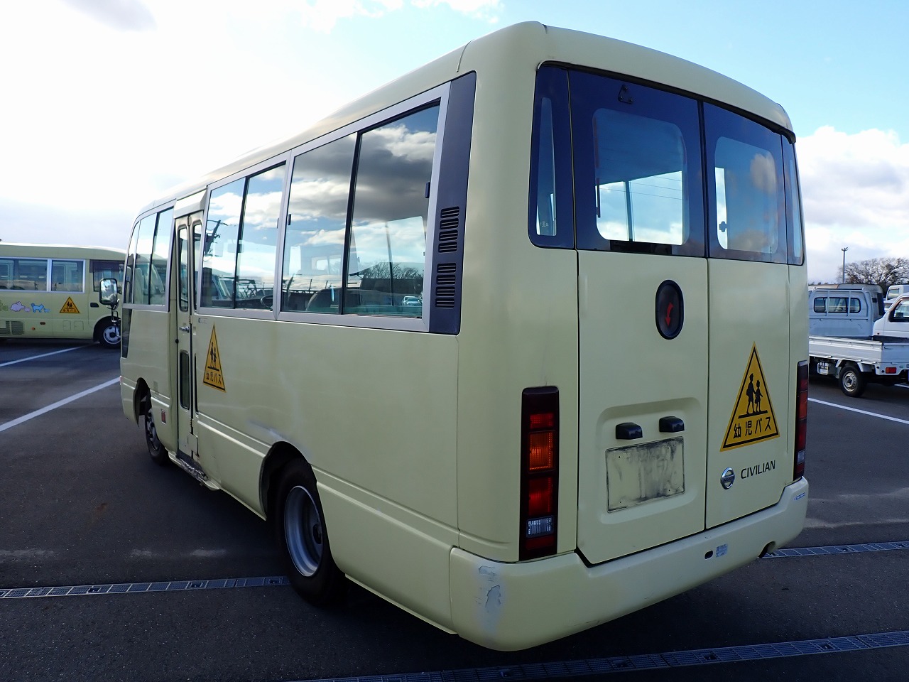 NISSAN Civilian Bus