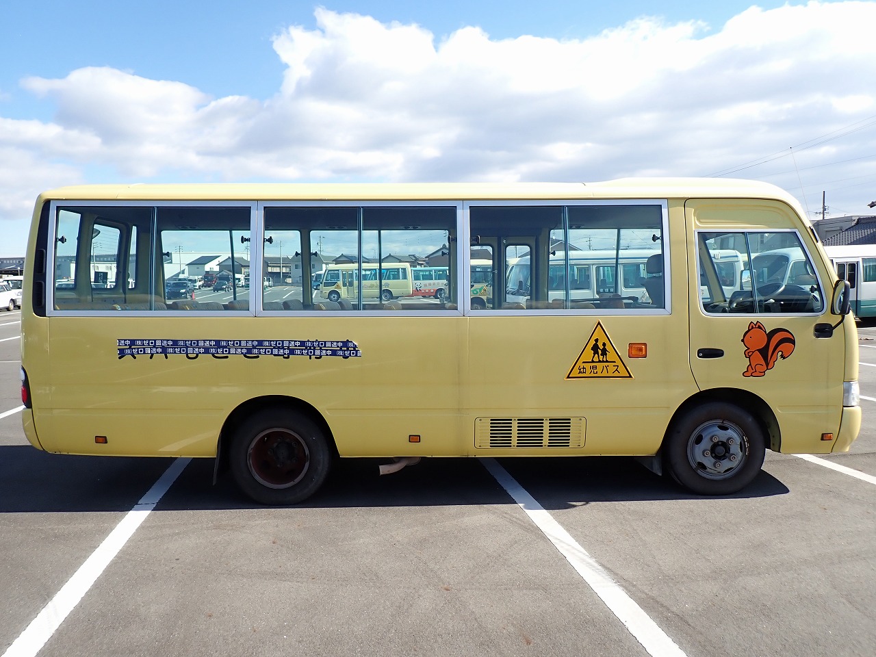 TOYOTA Coaster