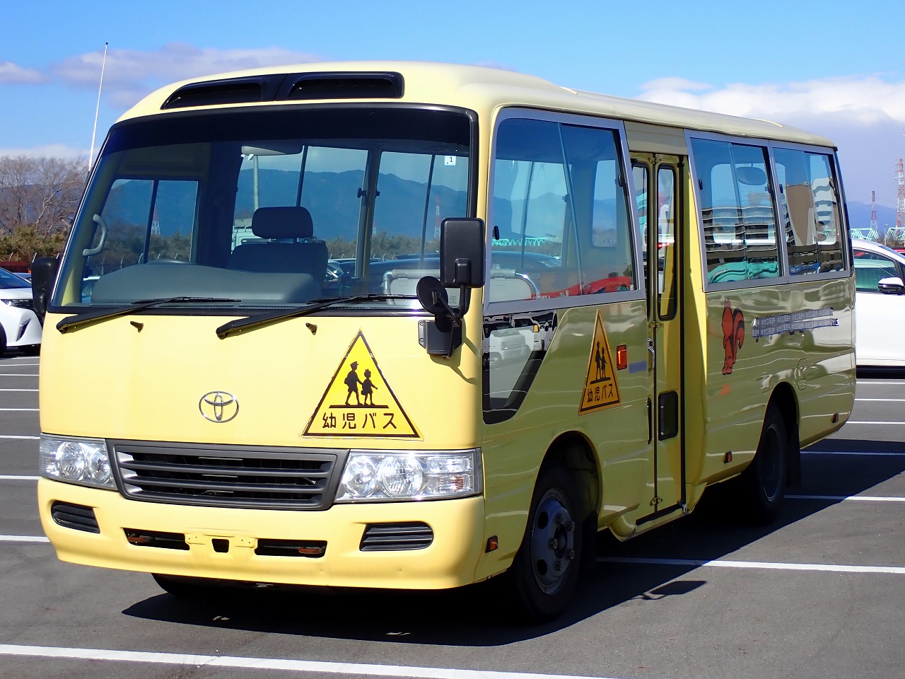 TOYOTA Coaster