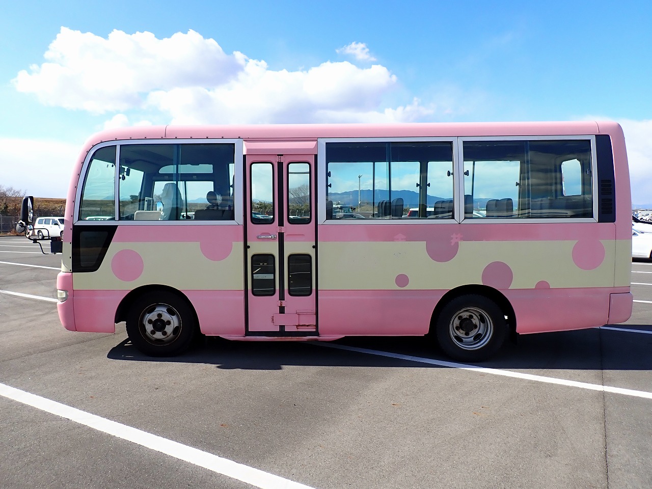 NISSAN Civilian Bus