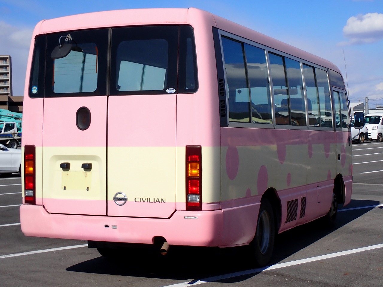 NISSAN Civilian Bus