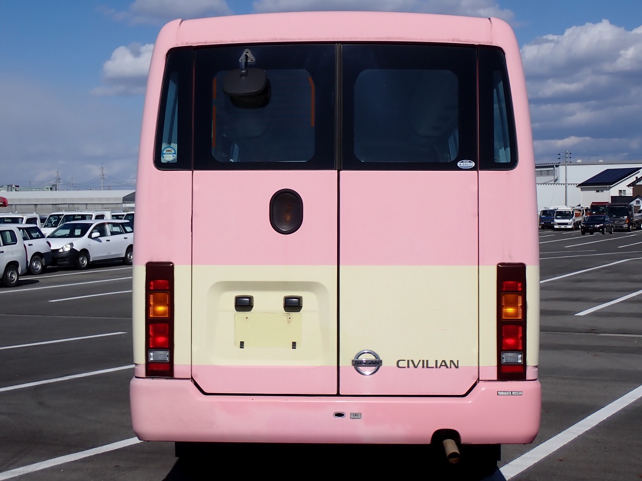 NISSAN Civilian Bus