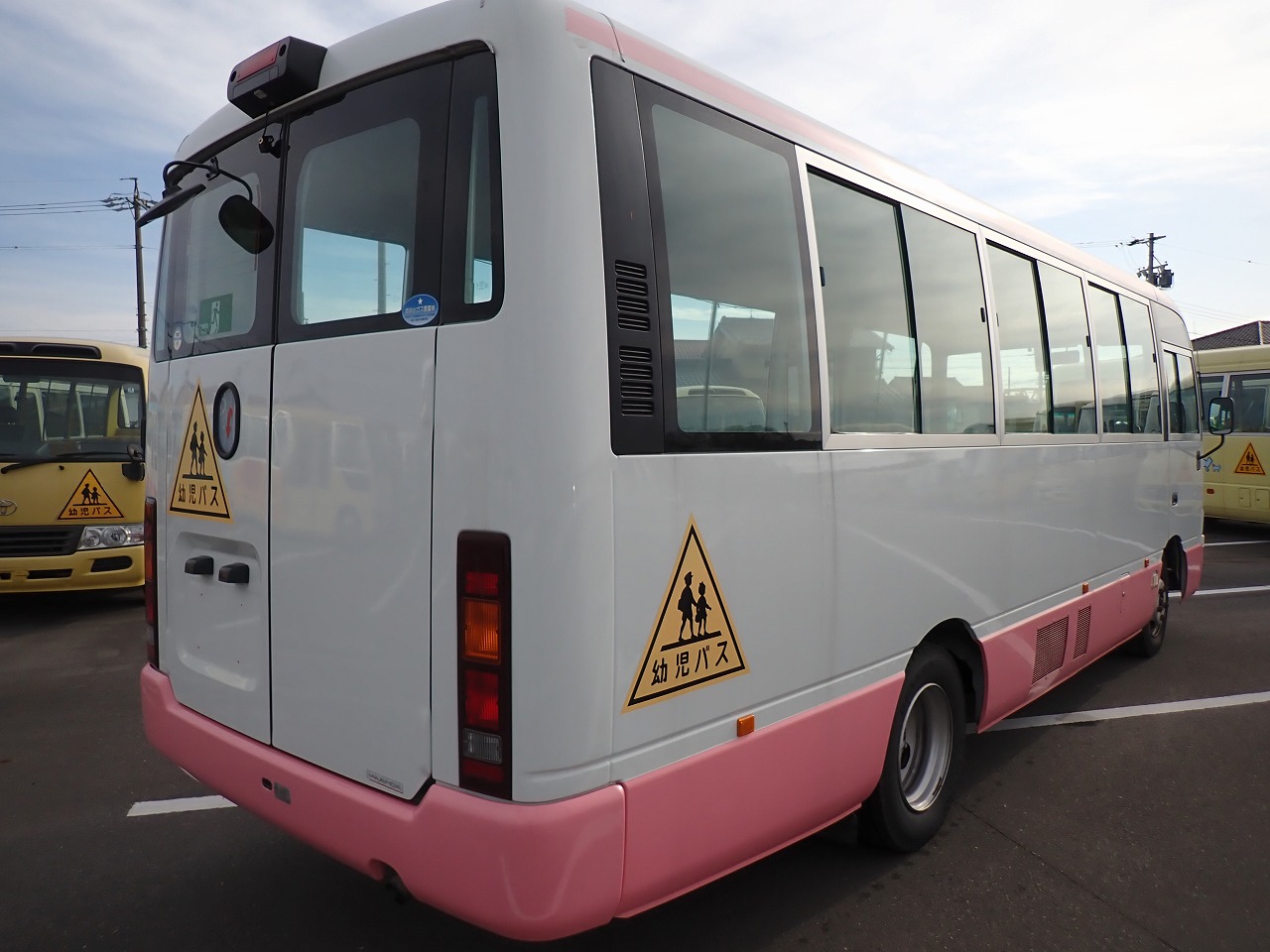 NISSAN Civilian Bus