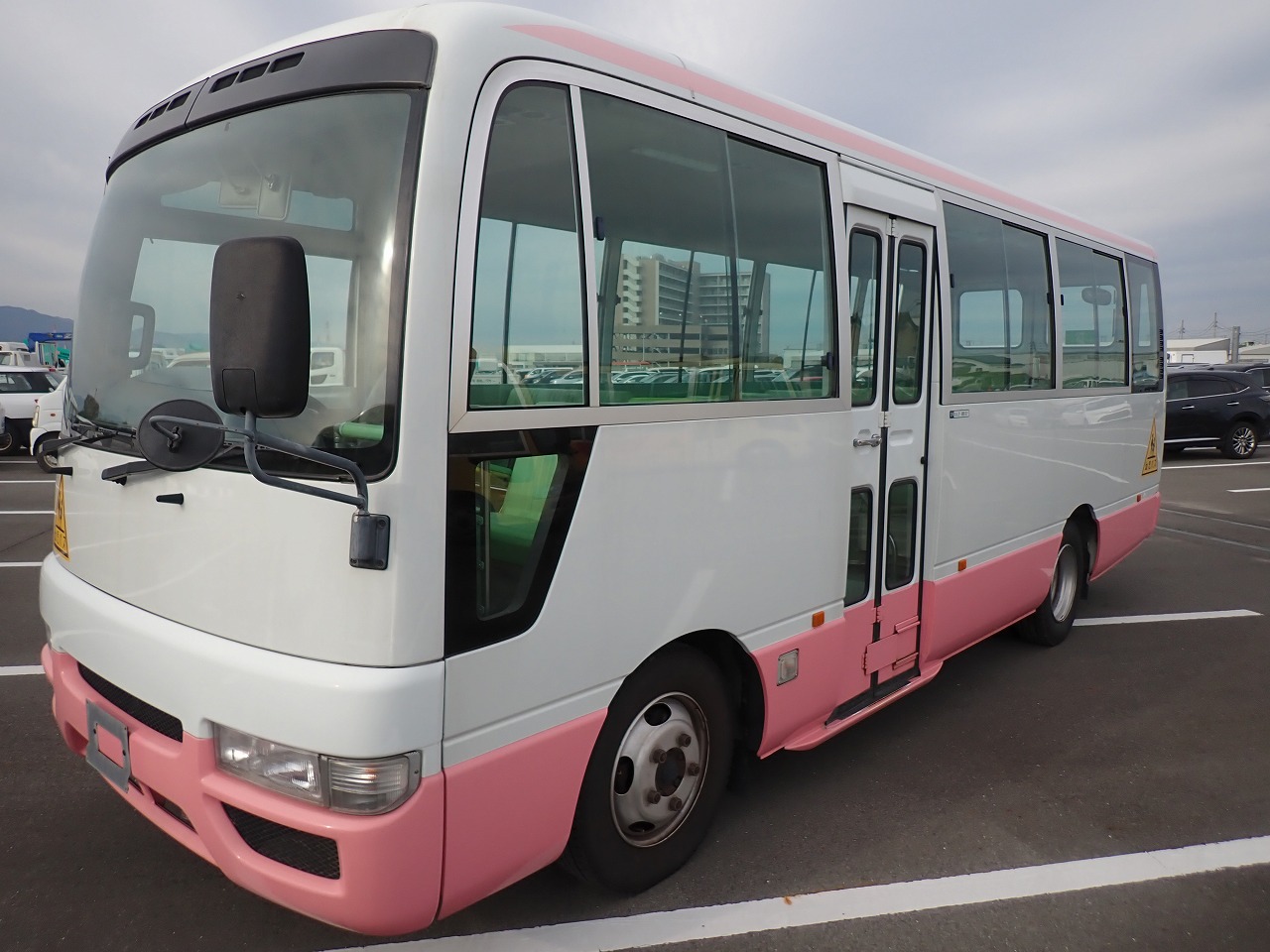 NISSAN Civilian Bus