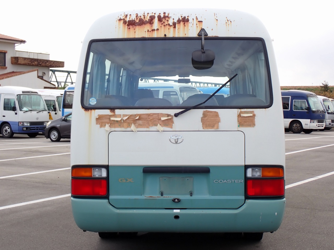 TOYOTA Coaster