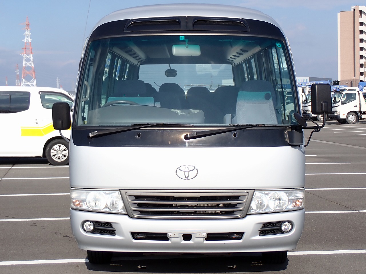 TOYOTA Coaster