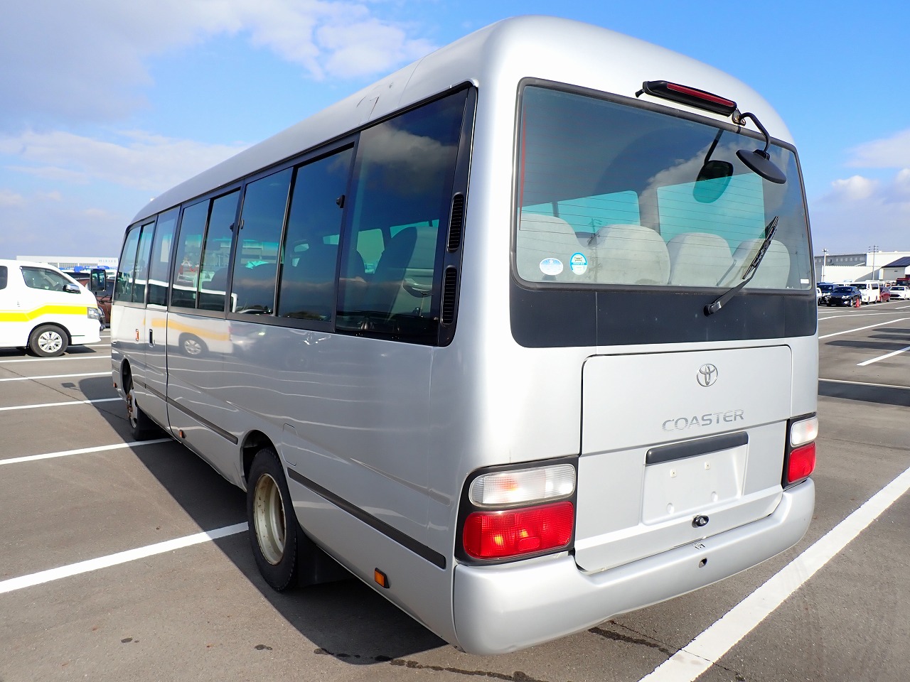 TOYOTA Coaster