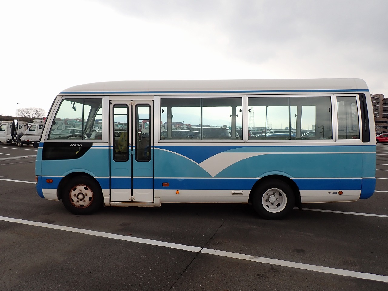 MITSUBISHI FUSO Rosa Bus