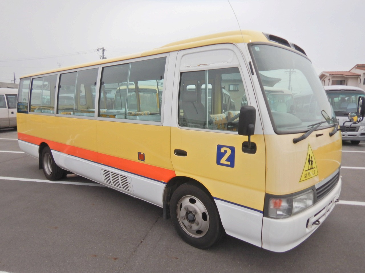 TOYOTA Coaster