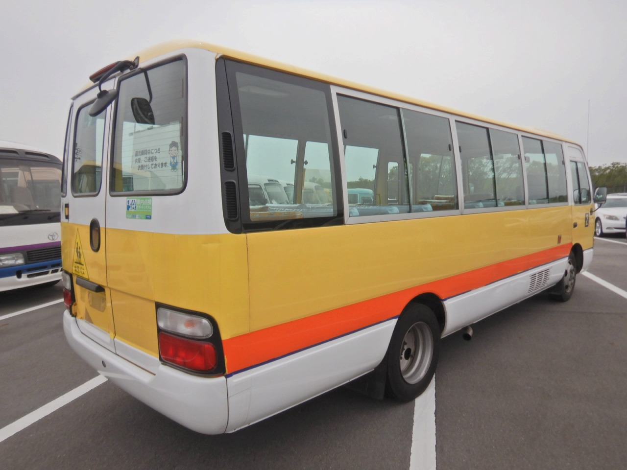 TOYOTA Coaster