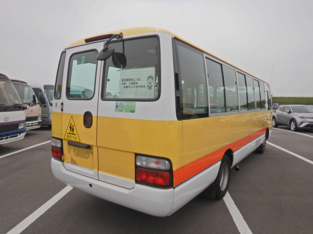 TOYOTA Coaster