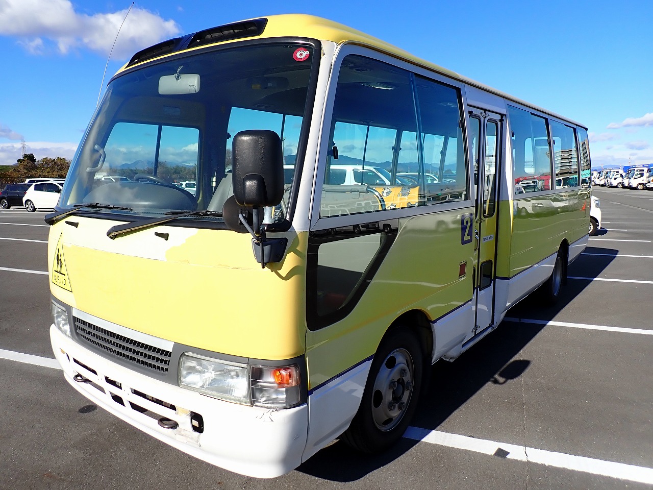 TOYOTA Coaster