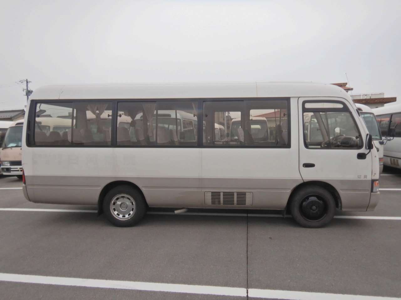 TOYOTA Coaster