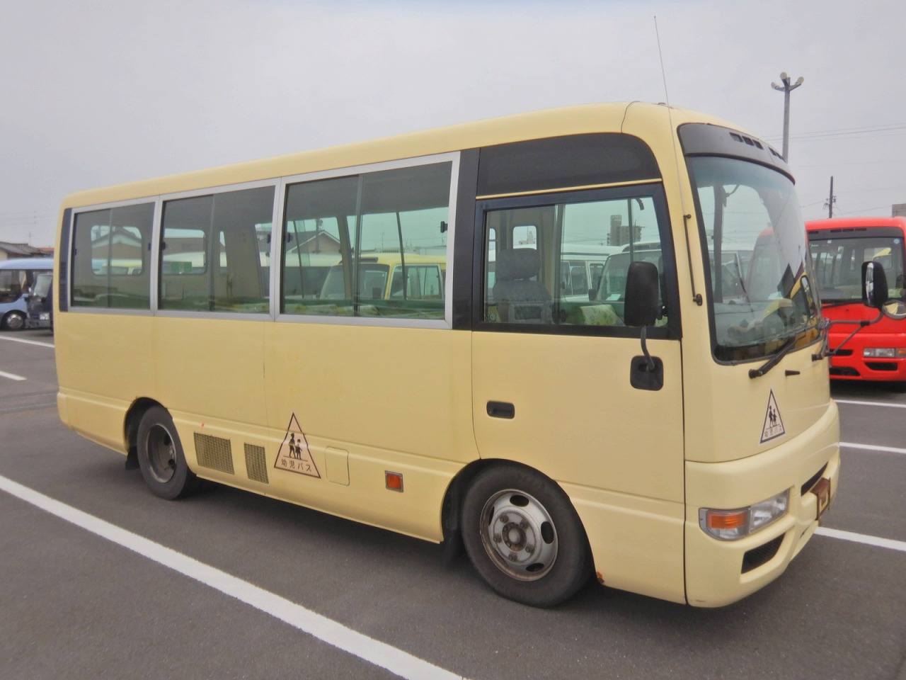 NISSAN Civilian Bus