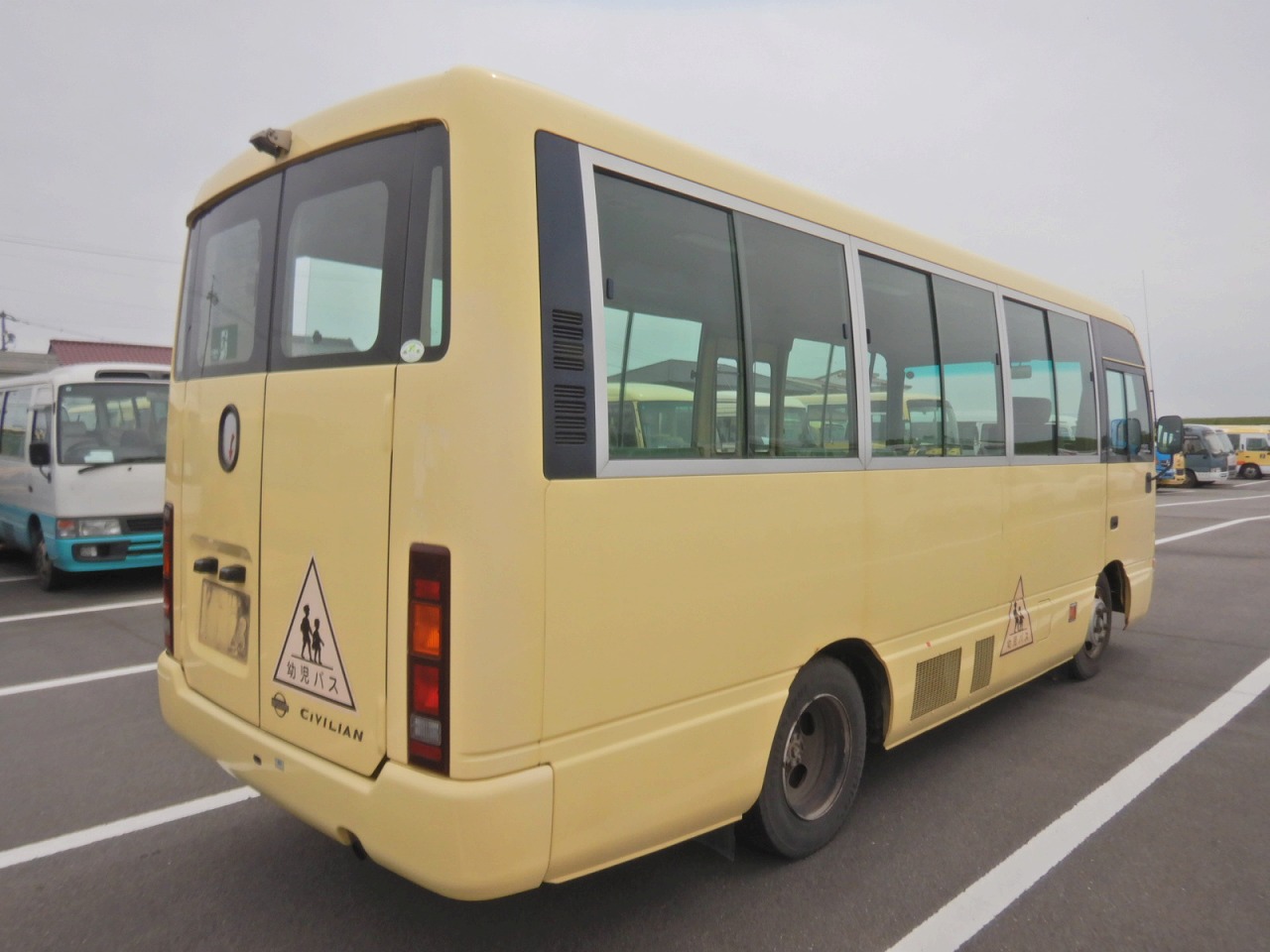 NISSAN Civilian Bus