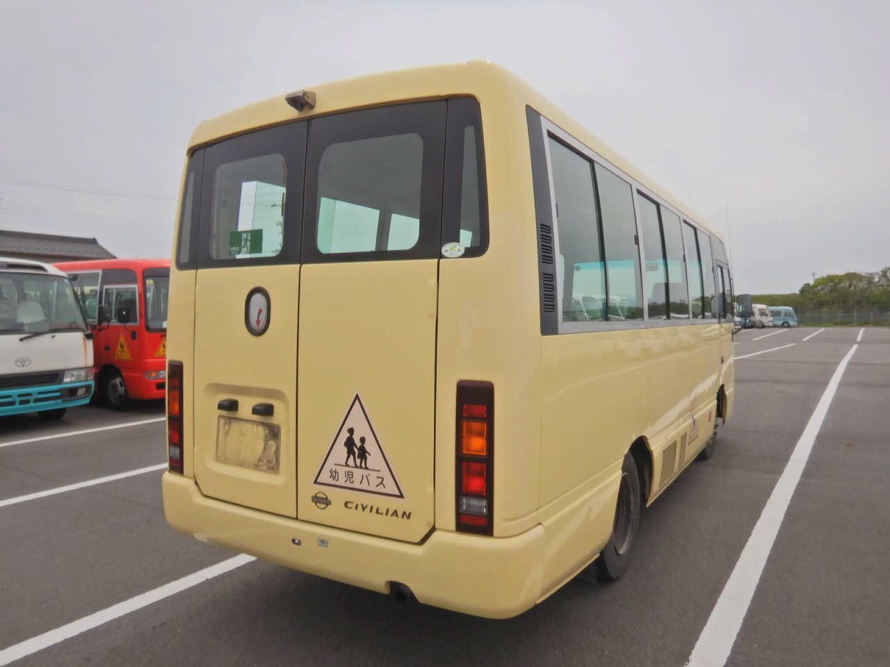 NISSAN Civilian Bus