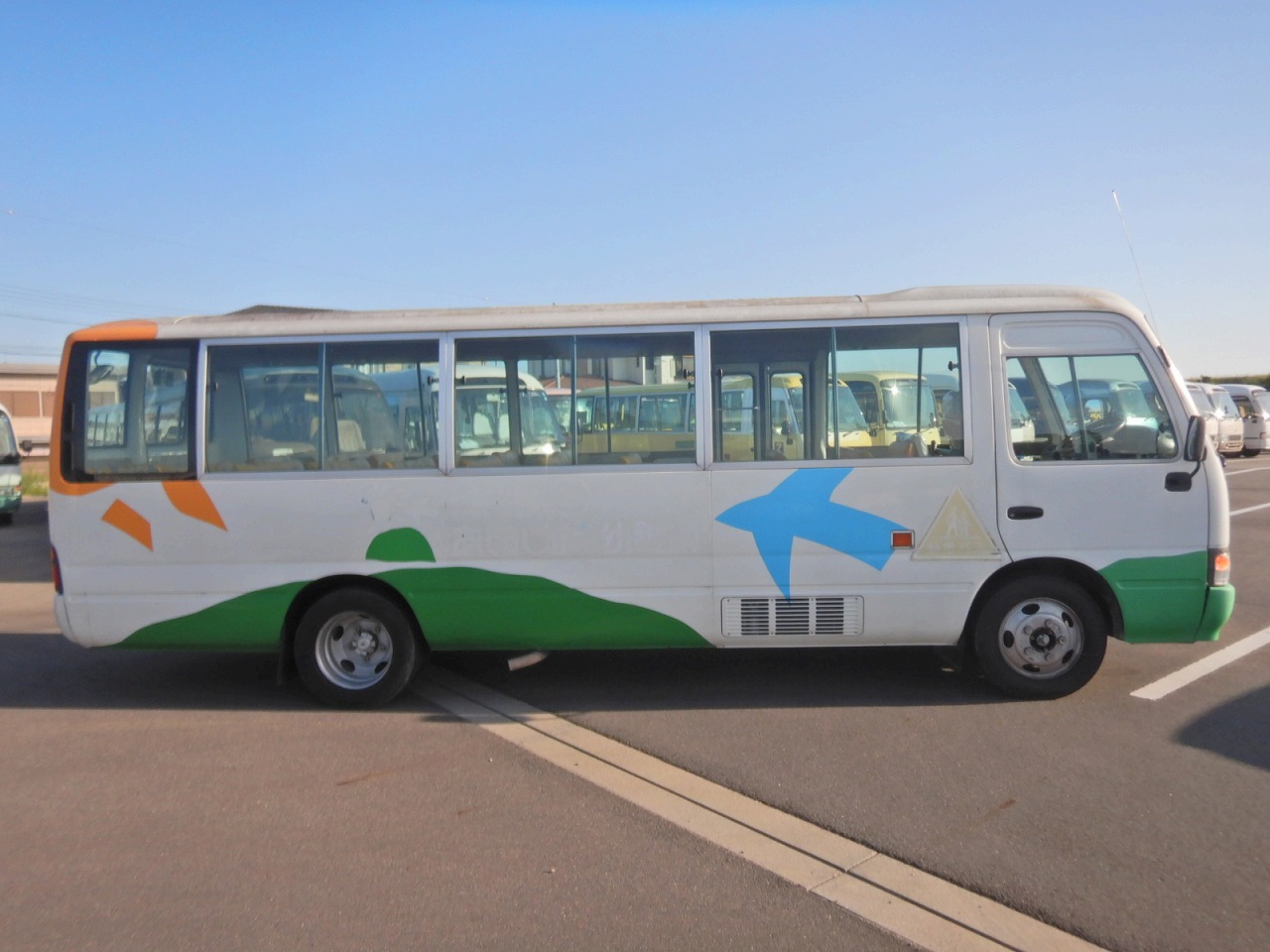 TOYOTA Coaster