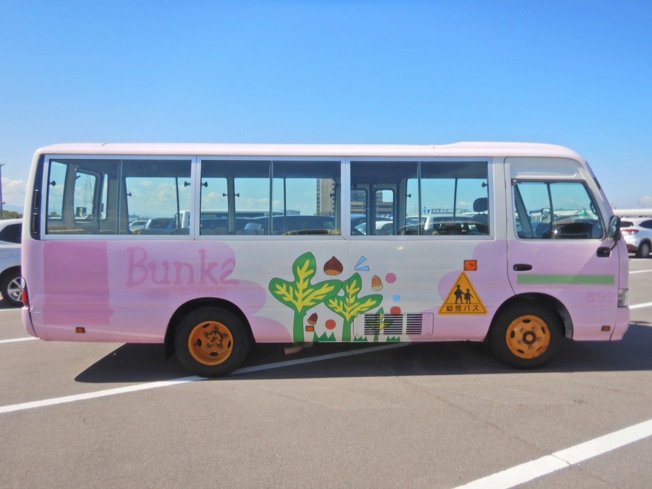 TOYOTA Coaster