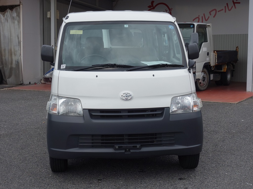 TOYOTA Townace Van