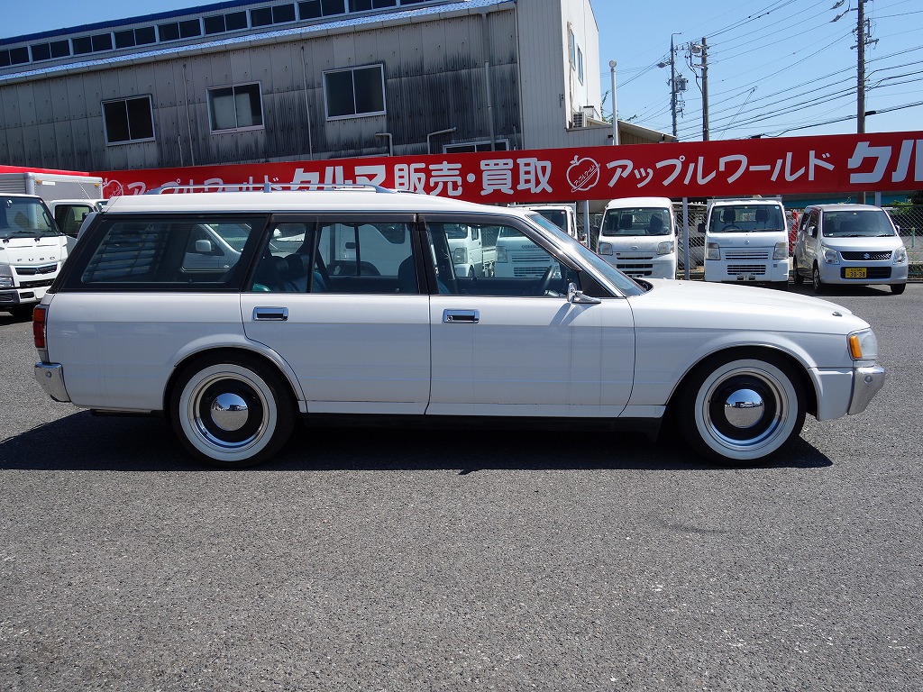 TOYOTA Crown Station Wagon