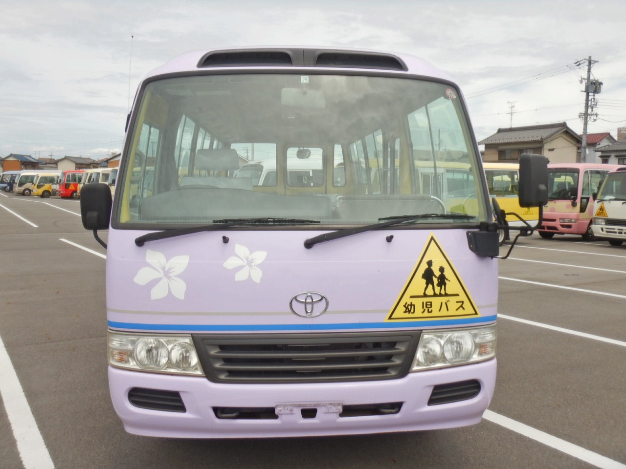 TOYOTA Coaster