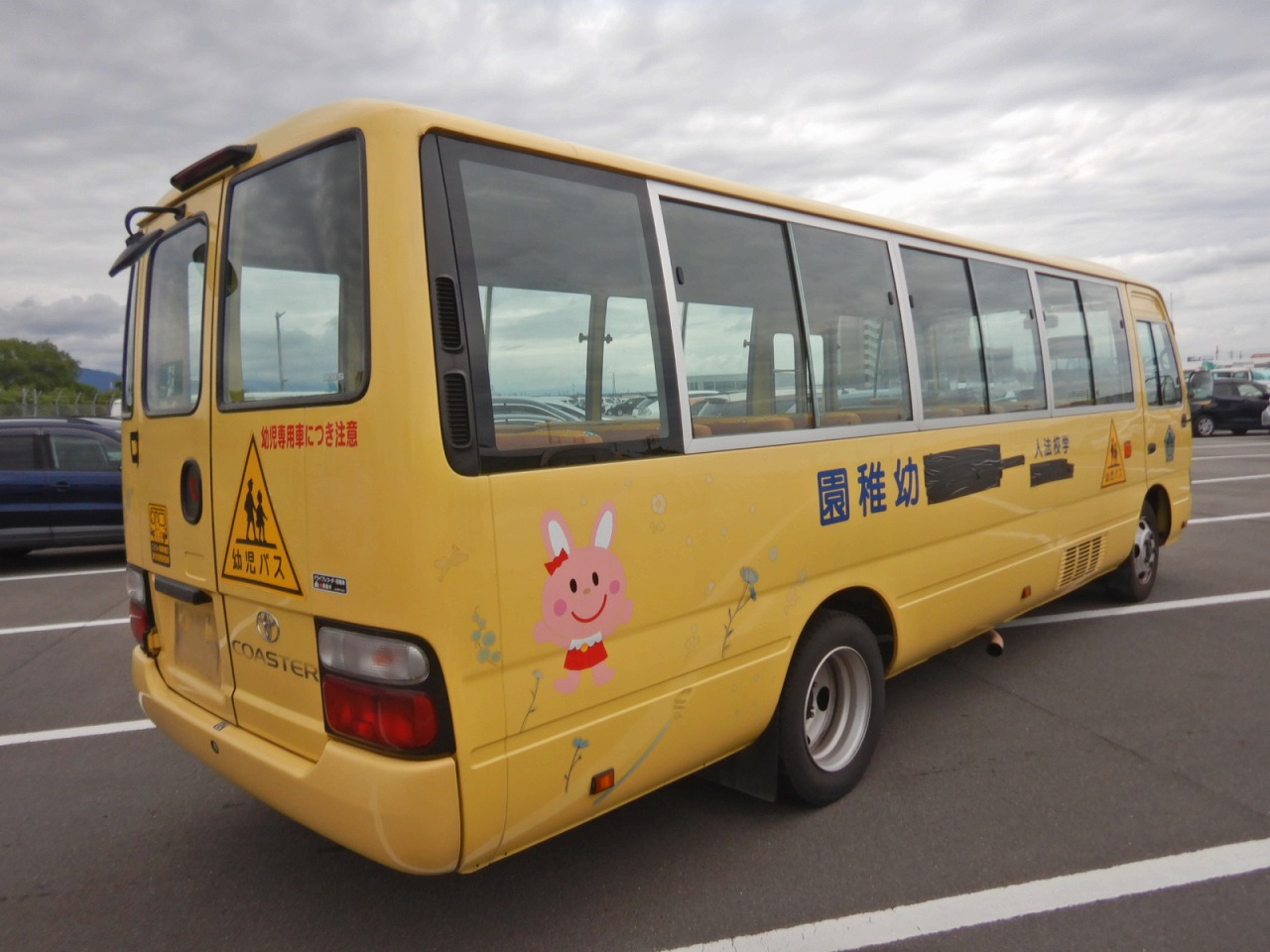 TOYOTA Coaster