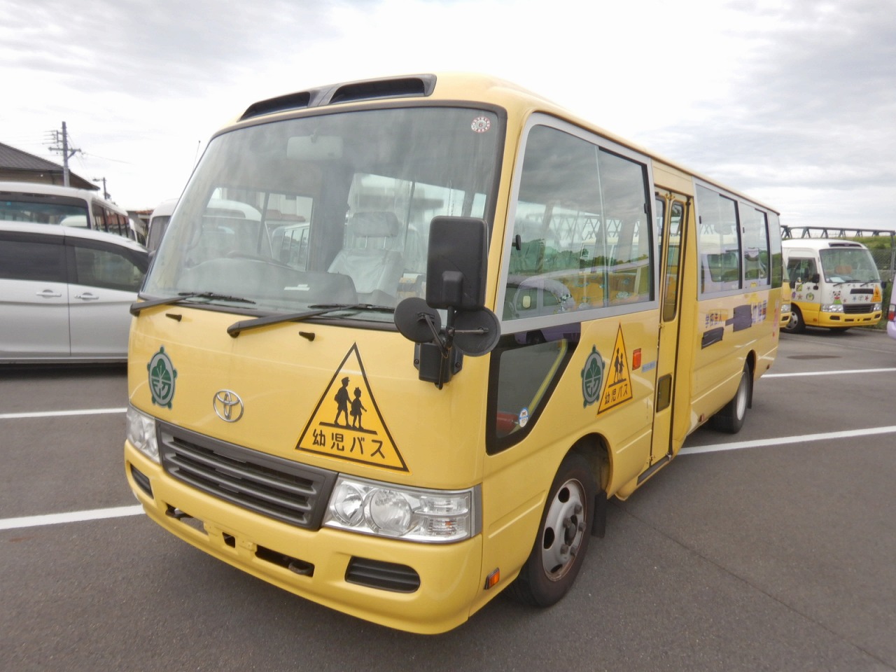 TOYOTA Coaster