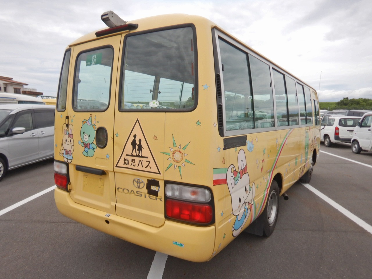 TOYOTA Coaster