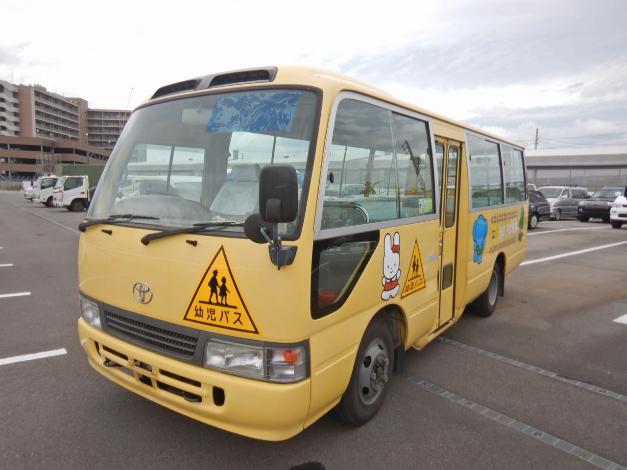 TOYOTA Coaster