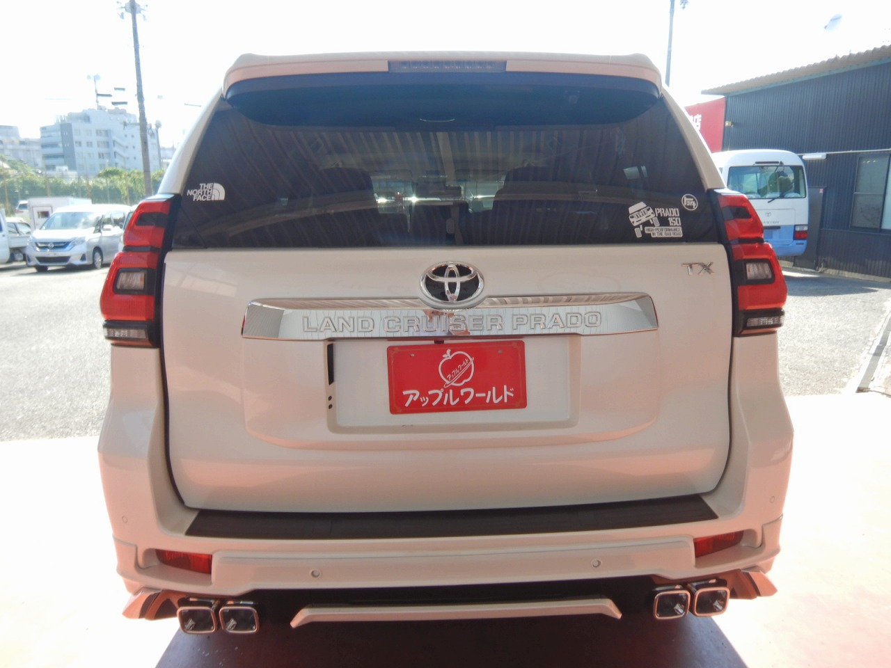 TOYOTA Land Cruiser Prado