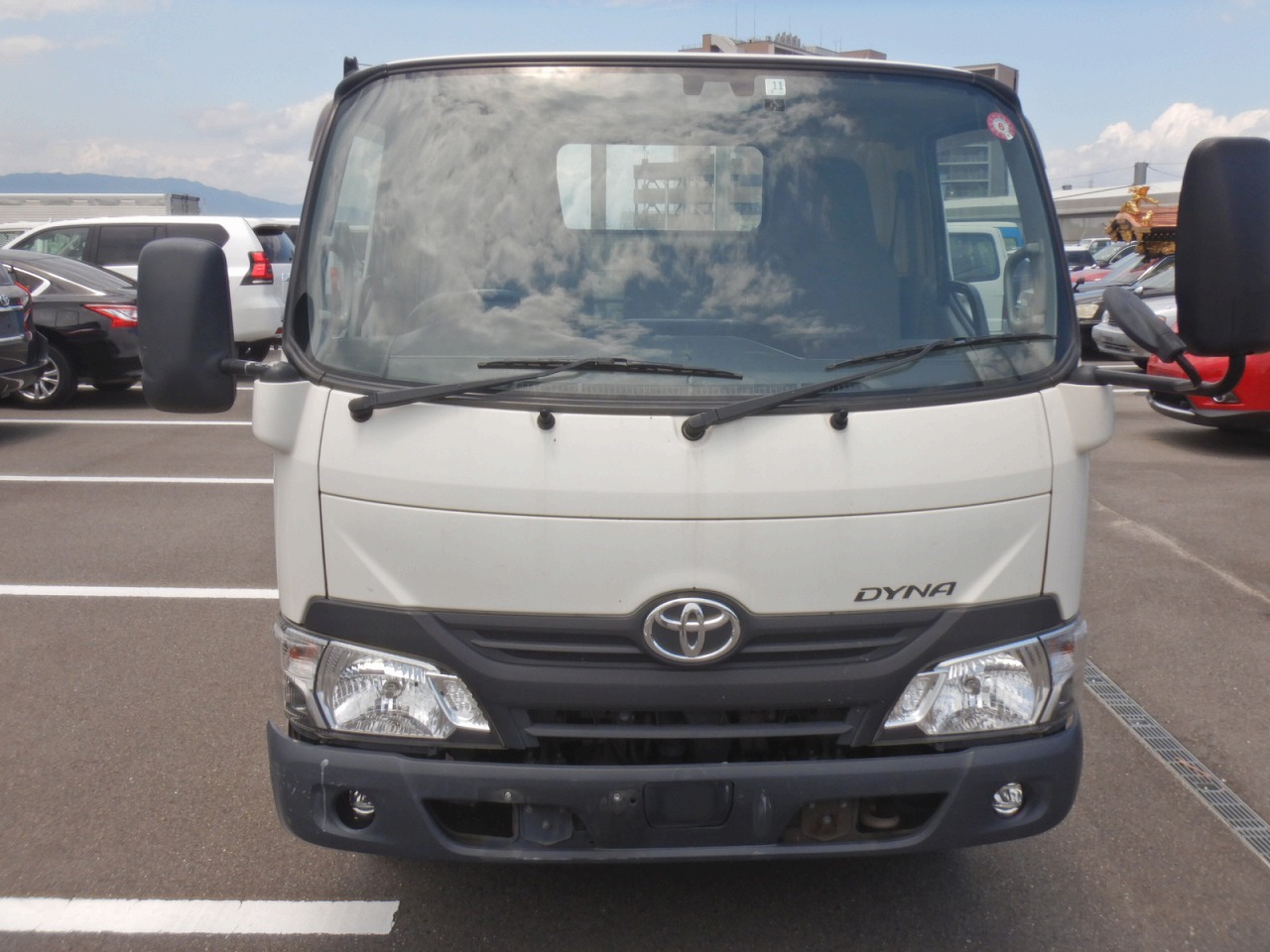 TOYOTA Dyna Truck