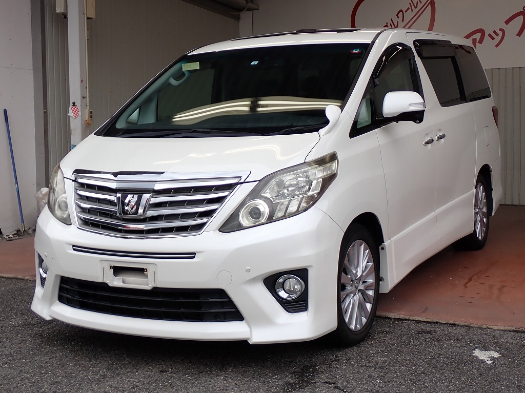 TOYOTA Alphard