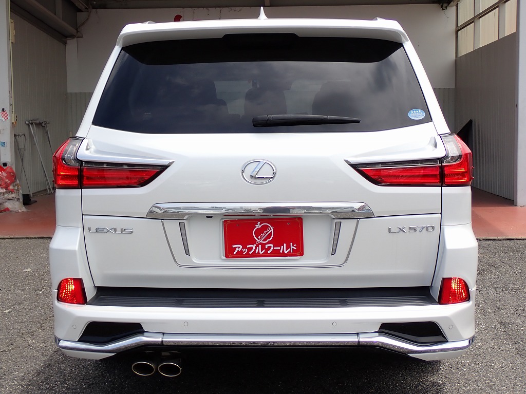 LEXUS LX