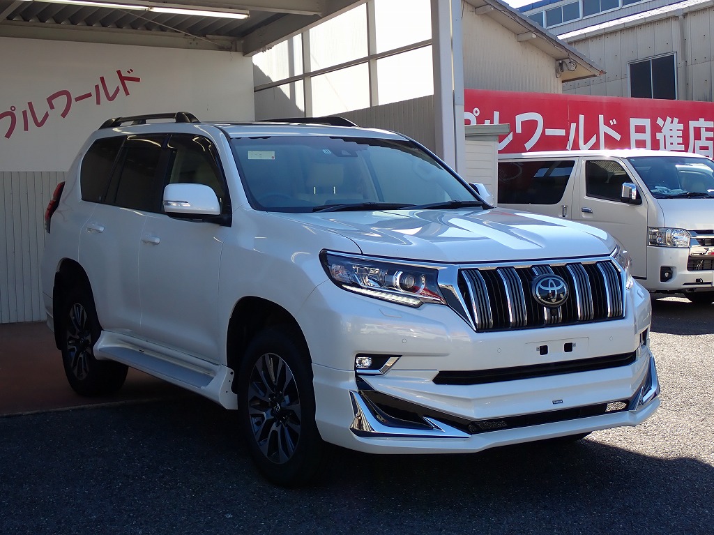 TOYOTA Land Cruiser Prado