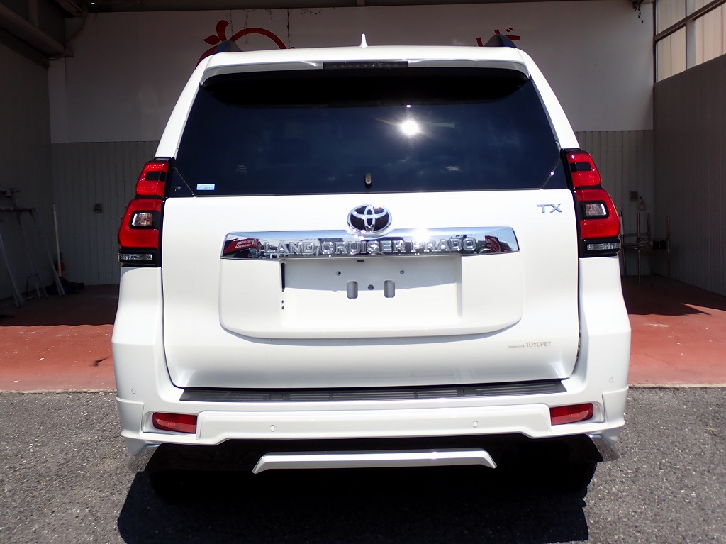 TOYOTA Land Cruiser Prado