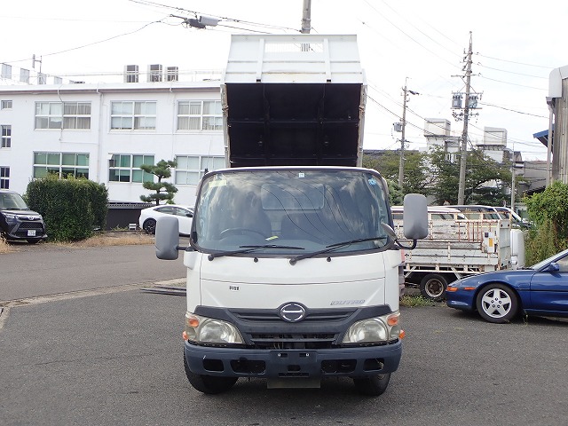 HINO Dutro