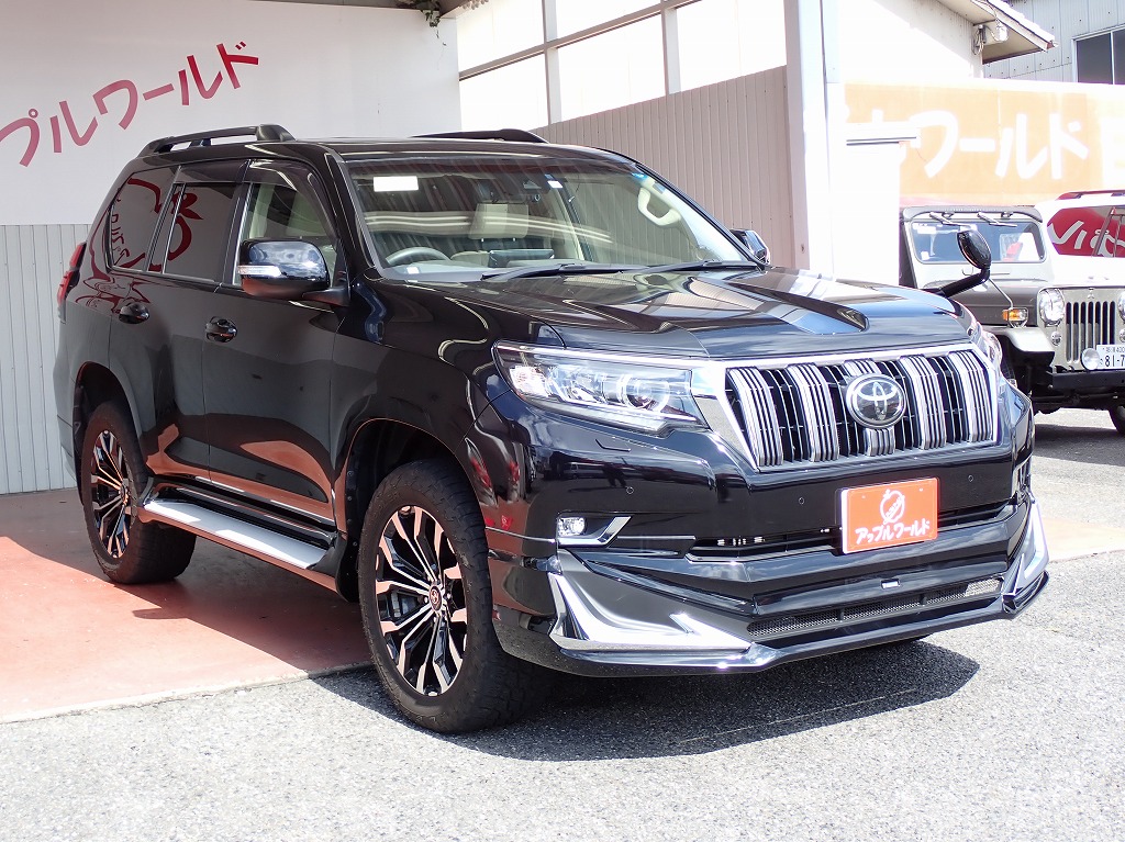 TOYOTA Land Cruiser Prado