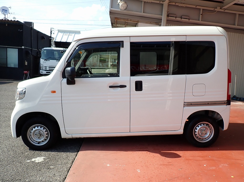 HONDA N-VAN