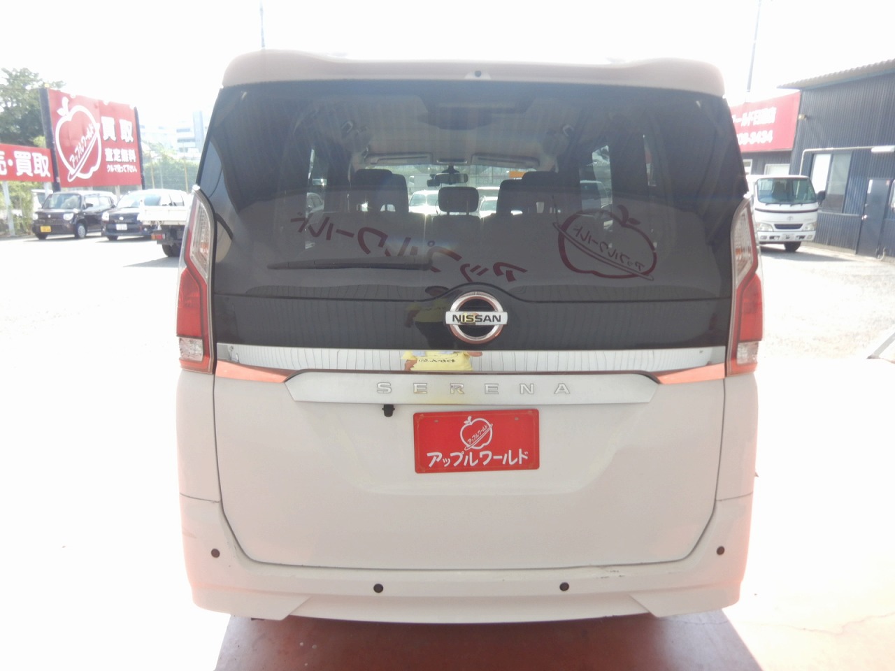 NISSAN Serena