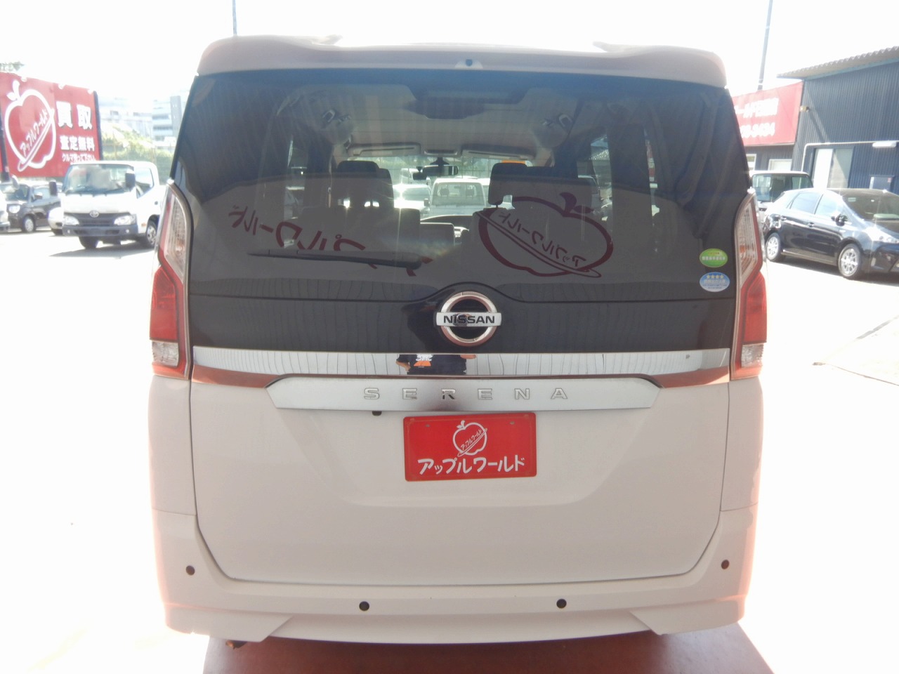 NISSAN Serena